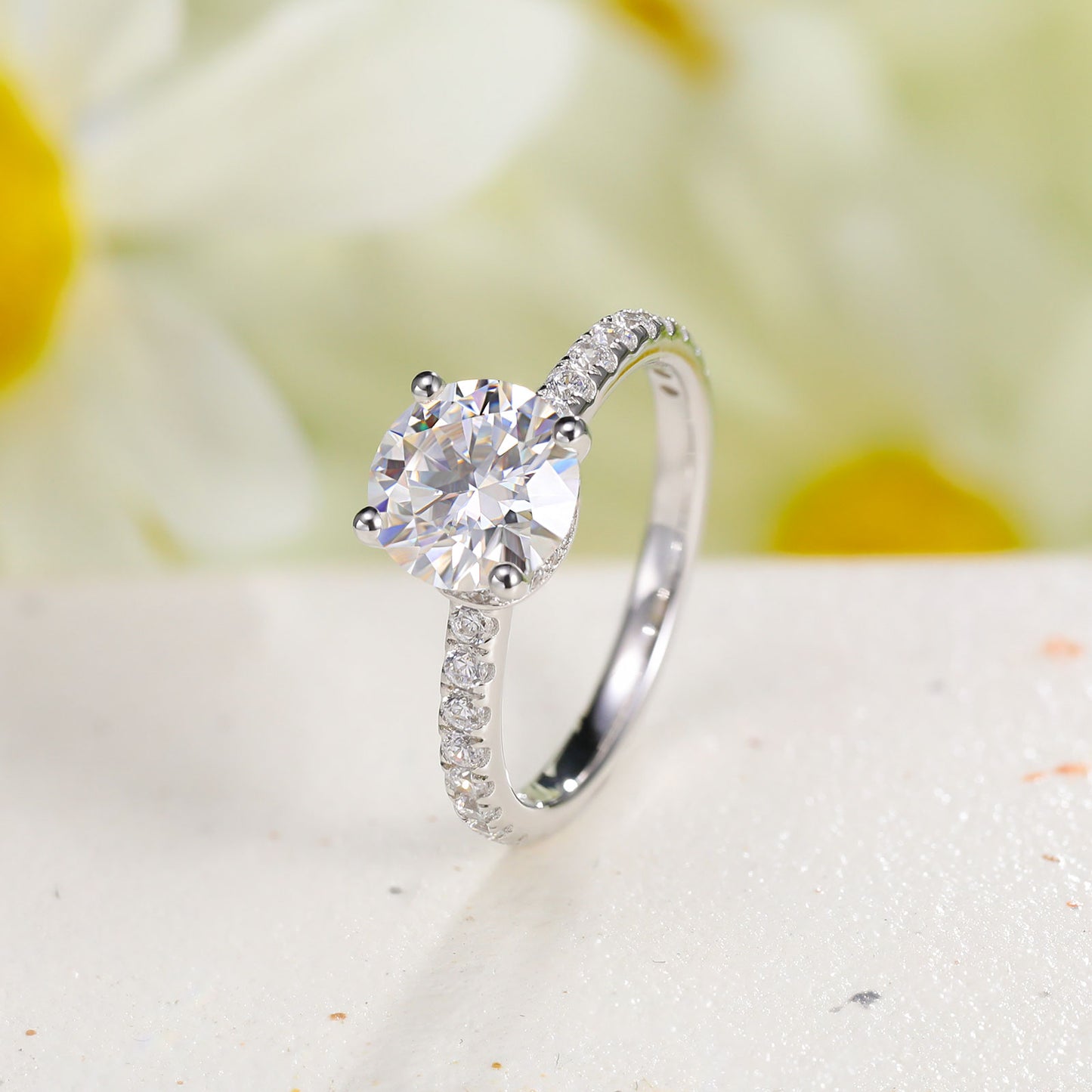 1.5 Carat Moissanite Engagement Ring for Women 925 Sterling Silver Round Cut Moissanite Solitaire Ring Lab Created Diamond Promise Ring for Her